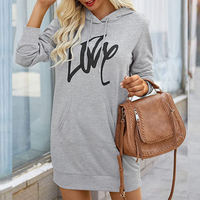 Robe à capuche élégante pour femmes avec logo personnalisé OEM ODM, sweat-shirt graphique décontracté à épaules tombantes pour femmes