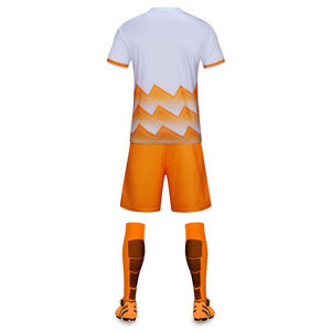 2025 nouvelle équipe de conception supérieure porter l'uniforme de Football américain Sublimation conception personnalisée uniforme de Football américain - Product Image 4