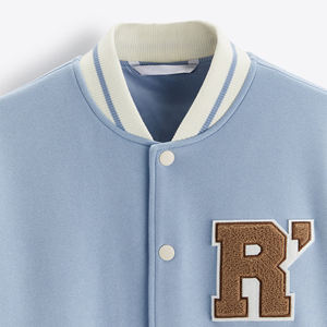 Manteau court en toile rembourrée à col montant unisexe, blouson bombardier épais à capuche brodé de luxe en laine douce pour hommes - Product Image 3