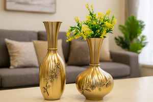 Ensemble de vase à fleurs en métal doré de luxe avec gravure florale centre de table décoratif pour la maison et le bureau (Ensemble de 2) - Product Image 2