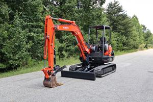 Mini-excavatrice Kubota KX121-3 d'occasion, 12 tonnes |   Mini-pelleuse compacte Kubota pour la construction et l'aménagement paysager - Product Image 3