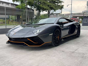 จัดส่งรวดเร็วสำหรับรถมือสองปี 2024 รุ่น Aventador Euro VI ดีเซล พวงมาลัยซ้าย เปิดประทุน เกียร์อัตโนมัติ หลังคาซันรูฟ - Product Image 2