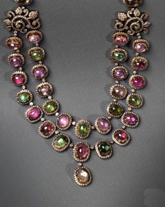 Conjunto de Collar de Turmalina Chapado en Oro de 24 Quilates Hecho a Mano para Bodas - Hermoso e Intrincado - Product Image 1