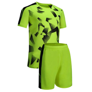2024 vente en gros bas prix haut grade équipe de football uniforme porter respirant 100% polyester uniforme de football pour hommes également personnalisé - Product Image 1