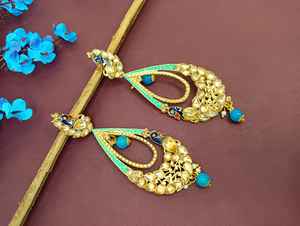 Vente en gros de bijoux indiens Kundan en cristal plaqué or boucles d'oreilles de mariée paon fabricant indien ensemble de bijoux pour femmes - Product Image 2