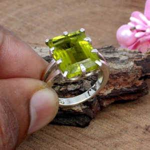 Venta al por mayor de piedras preciosas de cuarzo limón clásico y bisel de diamantes en anillo de plata esterlina elegante joyería de boda y compromiso - Product Image 2