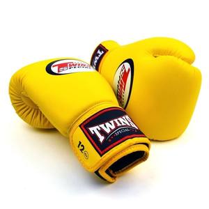 Fabricant en gros de gants de boxe jumeaux personnalisés, gants de boxe de qualité supérieure en cuir, gants de sparring, meilleurs gants de Muay Thai - Product Image 4