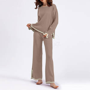 Pull-over en tricot décontracté pour femmes Ensemble de pull-over léger pour femmes en tricot à manches longues et col rond - Product Image 4