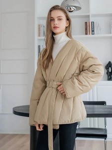 แจ็กเก็ตปลาปักเป้าสำหรับผู้หญิงสีทึบมีโลโก้ตามสั่งสำหรับฤดูหนาว - Product Image 4