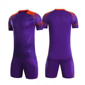 Uniforme de fútbol personalizado, ropa atlética transpirable de secado rápido para hombres - Product Image 4