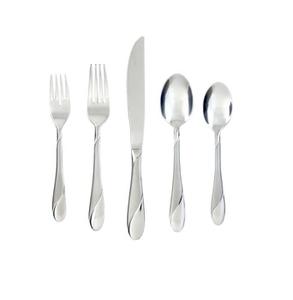 Ensemble de couverts en acier inoxydable avec finition en cuivre Design tendance moderne Idéal pour la table à manger à la maison Couverts de luxe - Product Image 3