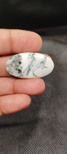 พลอยต้นไม้ทรงหลังเบี้ย สีเขียวธรรมชาติ สำหรับทำจี้ แหวน สร้อยคอ เครื่องประดับ - Product Image 4