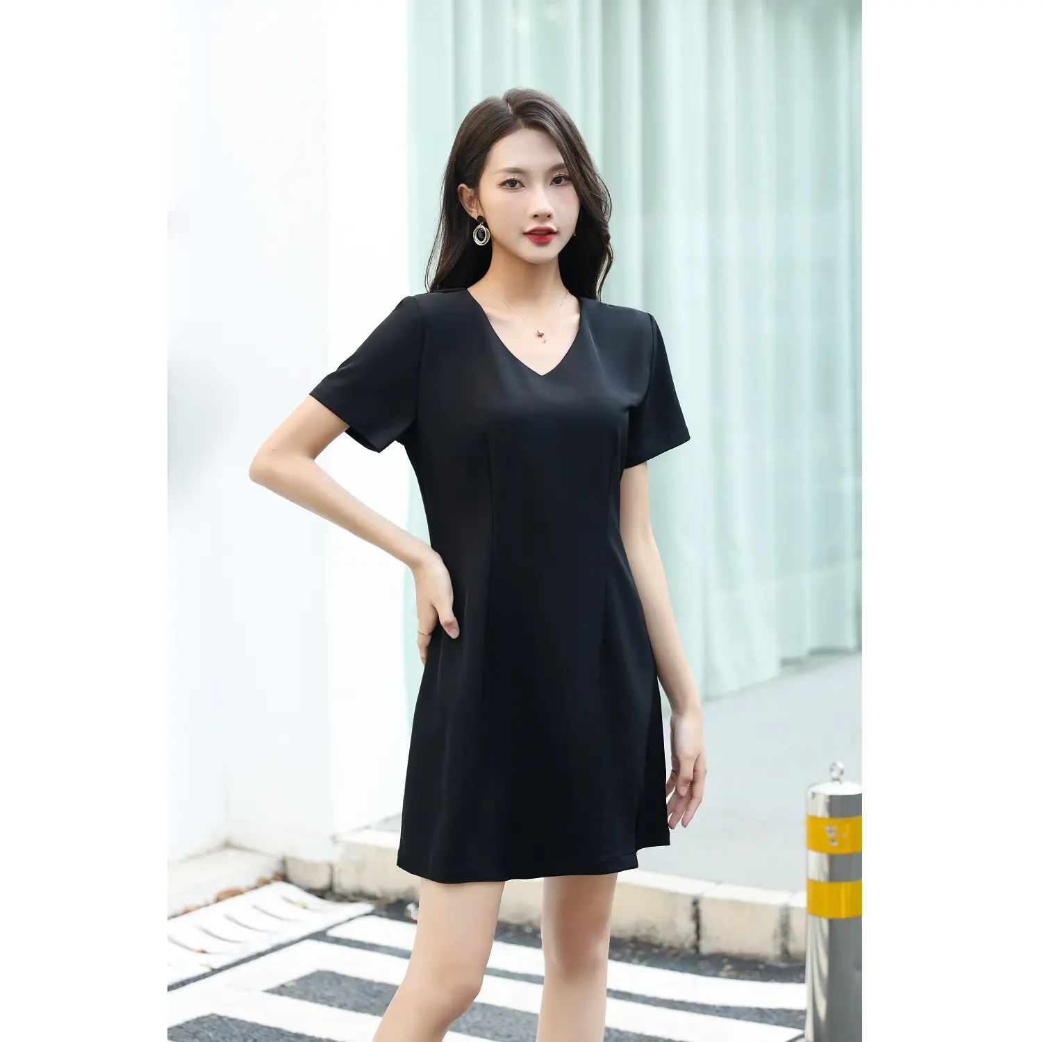 Grace V-neck Black Dress Natural Waistline V-neck Office Lady Straight Short Sleeve Polyester Summer Casual Dresses