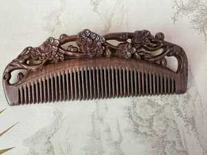 Peine de Madera Ecológico para Cabello y Barba, Acabado Pulido Duradero, Antiestático, Forma Personalizada para Uso Doméstico - Product Image 5