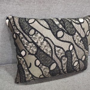 Decorative Jacquard Modern Fabric <b>Cushion</b> <b>Cover</b> Polyester Luxury Comfortable Bed Rest Creamy Colored Pillow - Product Image 3