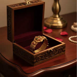 Antique Rajwadi polonais Kada élégant Bracelet indien artisanal bijoux ethniques traditionnels pour les femmes de mariée et de fête - Product Image 1