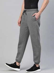 Pantalones Elegantes de Punto Ponte para Mujer, Corte Ajustado, con un Acabado Elegante Resistente a las Arrugas y Excelente Elasticidad - Product Image 2
