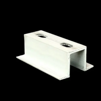 Solution de fixation intermédiaire longue Urjabox pour système de montage solaire - Installation solaire efficace fabriquée en Inde
