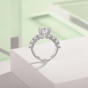 แหวนหมั้นเพชรรูปหัวใจเจลิยา พร้อมวงแหวนครึ่งวงนิรันดร์ สีโรสโกลด์ - Product Image 5