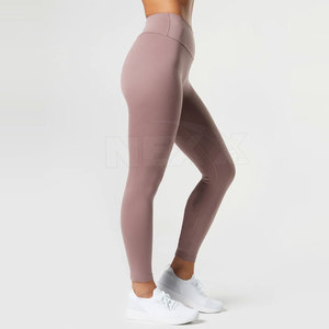 Fábrica de fabricación Scrunch Butt Leggings para mujeres Diseña tu propio logotipo Cintura elástica Color sólido Mujeres Yoga Leggings - Product Image 4