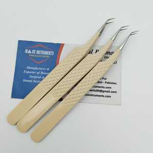 Pinzas sostenibles de aislamiento de 45 grados Beige para extensiones de pestañas herramientas de belleza puntas de volumen curvo Material de acero inoxidable - Product Image 4