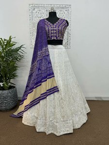 Dernière Ethnique Georgette Lehenga Soie Rayonne Contraste Dupatta pour Femme Design Exclusif pour les Mariées Occasions Spéciales Indiennes - Product Image 5