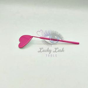 Hot <b>Pink</b> Heart-Shaped Eyelash Extensions Mirror <b>Box</b> with Custom Logo Private Label Lash <b>Tools</b> for Checking False Eyelashes - Product Image 5