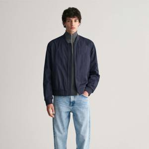 เสื้อแจ็คเก็ตบอมเบอร์ผู้ชายกันน้ำ พร้อมซับในนุ่ม สวมใส่สบาย ทรงทันสมัย ซิปคุณภาพสูง แจ็คเก็ตลำลอง - Product Image 3