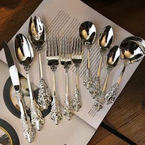 Nouveau design de luxe Ensemble de couverts anciens en argenterie pour restaurants et hôtels plats Service à dîner - Product Image 1