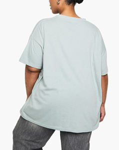 Alta calidad 210gsm 100% algodón Unisex cuello redondo señoras camiseta ajuste relajado en blanco personalizado puff impreso logotipo peso pesado camiseta de mujer - Product Image 5