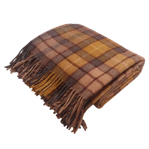 Manta natural Buchanan de lana de estilo lujoso Estilo patrimonial escocés, tiro suave y cómodo - Product Image 2