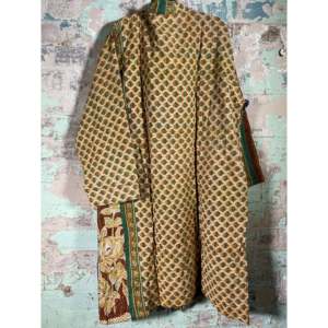 Kimono Kantha Reversible Vintage, Bordado a Mano, Doble Capa, Costura en Contraste, Estilo Rústico, Duradero y Elegante, Accesorio de Ropa - Product Image 3