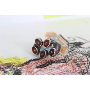 Conjunto de Piedras Variadas en Plata de Ley 925 con Engaste de Ágata Roja, Diseño Bohemio Contemporáneo, Hecho a Mano, Pieza Unisex - Product Image 1