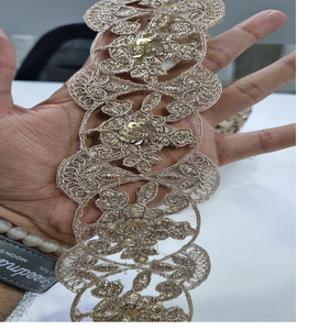 Cintas y cordones bordados a máquina hechos a medida en corte diseñado y en un color para vestidos de novia y de novia pesados - Product Image 1