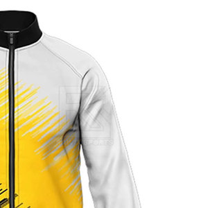Survêtement de sublimation en polyester de qualité supérieure, fabriqué au Pakistan, couleur unie, pour homme - Product Image 4