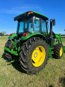 Tractor de ruedas John Deer 6120r 120HP Maquinaria agrícola de alta productividad con motor a la venta Envío rápido a Chile/EE. UU. - Product Image 6