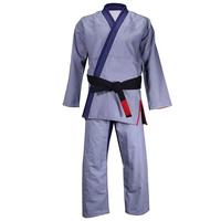 Les arts martiaux portent un uniforme de karaté avec logo personnalisé à vendre en gros uniforme de karaté de haute qualité
