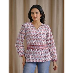 Top Corto de Algodón Blanco con Estampado a Mano y Característica Transpirable - Product Image 1