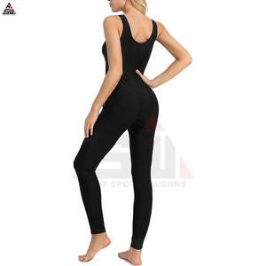 Combinaison de yoga grande taille pour femmes, coupe régulière, respirante, légère, en toile, ensemble personnalisable avec sweat à capuche zippé et pantalon empilé - Product Image 6