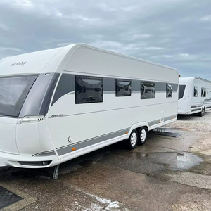 Remorques de voyage 4x4 de luxe modernes tout-terrain légèrement utilisées et propres Caravanes campeurs assez utilisées En stock Nouvelles caravanes vers l'Europe - Product Image 1