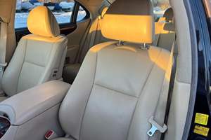 Lexus LS 460 L 2010 Usado, Sedán de Distancia Entre Ejes Larga, Motor V8, Tracción en las Cuatro Ruedas, Equipamiento Completo, Sin Modificaciones - Product Image 5