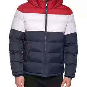 Chaqueta acolchada de invierno gruesa que ofrece un aislamiento térmico, relleno suave y protección confiable para uso en exteriores. - Product Image 5