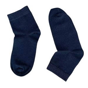 Chaussettes bleues antibactériennes les plus vendues en gros, fabriquées au Pakistan, logo personnalisé, prévention des charges statiques, résistantes aux odeurs, anti-mauvaises odeurs - Product Image 1