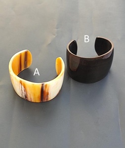 Bracelets de manchette en corne de buffle naturelle Bracelets larges en corne polie pour femmes Bijoux Boho Accessoires de mode - Product Image 4