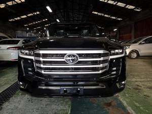 รถ SUV ปี 2024 มือสอง ระดับพรีเมียมสุดหรู เครื่องยนต์เบนซินเทอร์โบ 4.1-6 ลิตร เกียร์อัตโนมัติ กล้อง 360 องศา หลังคาซันรูฟแบบพาโนรามา เบาะหนัง - Product Image 5