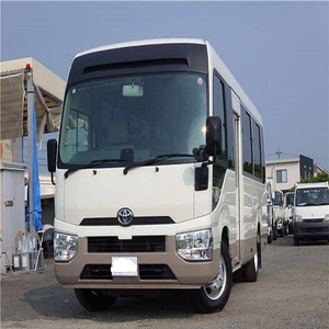 Autobús Coaster Usado en Buen Estado, Modelos 2022-2025, Garantía OEM de 1 Año, Disponible con Volante a la Derecha/Izquierda - Product Image 1