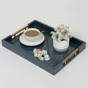 Bandeja de servicio de madera de mango con asas de metal, gran oferta, Bar, restaurantes, suministro de hoteles, bandejas de madera hechas a mano, decoración de mesa de comedor, uso - Product Image 5