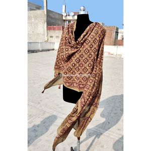 Tissu colorant naturel Ajrakh, écharpe dupata douce et confortable 100% coton, bloc à main imprimé, vente en gros - Product Image 3