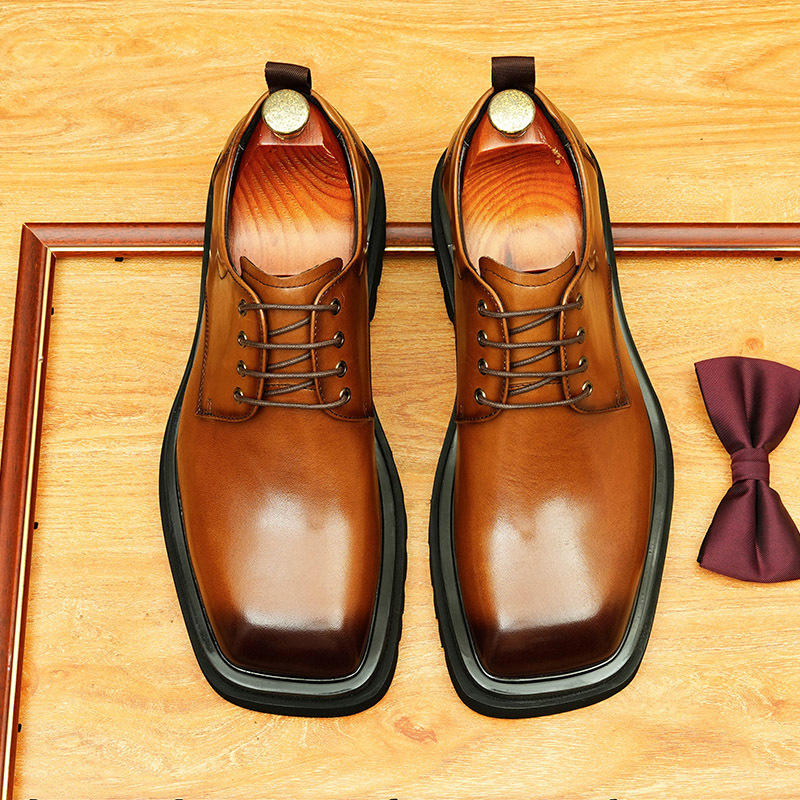 สีน้ำตาล