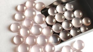 โรสควอตซ์อัญมณีทรงหลังเบี้ย3มม. หินโรสควอตซ์แบบหลวมสำหรับทำเครื่องประดับ - Product Image 6